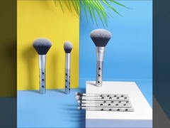 Professional Quality Makeup Brushes With Synthetic Hair and Plastic Handle