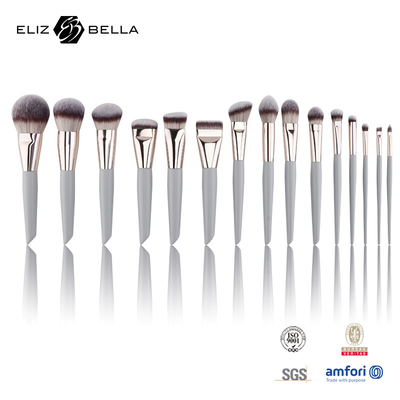 Luxury Makeup Brushes in Multiple Designs for a Cosmetic Makeup Kits