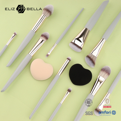 Luxury Makeup Brushes in Multiple Designs for a Cosmetic Makeup Kits