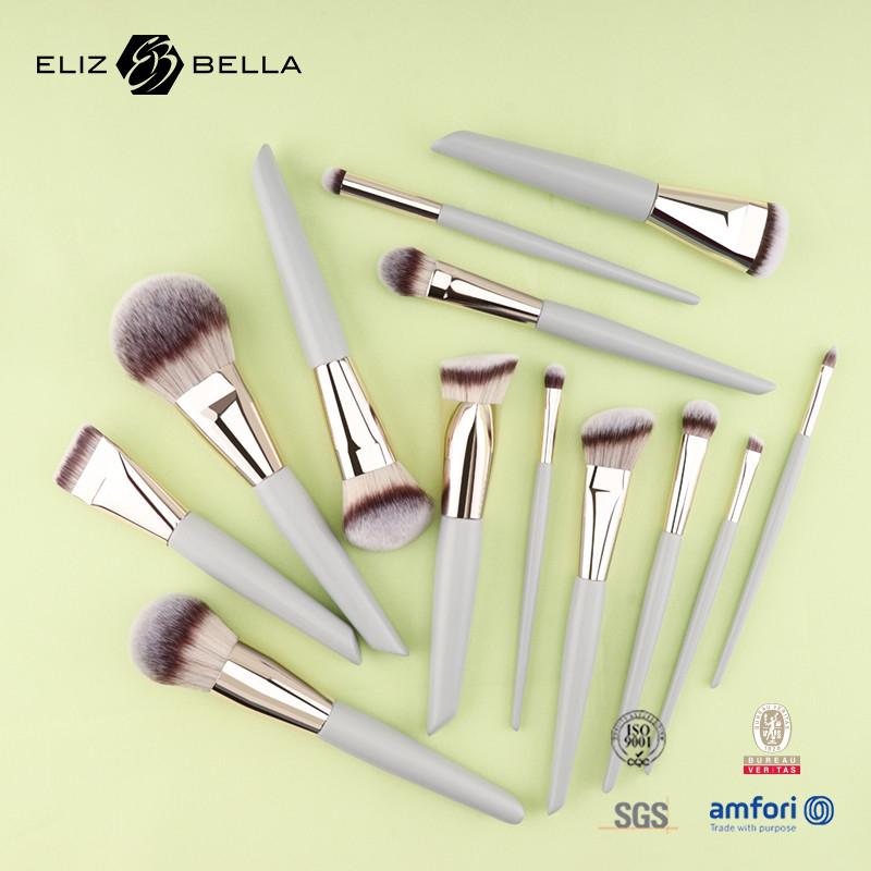 Mini Travel  Makeup Brush Set – 5PCS Vegan & Cruelty-Free Cosmetic Brushes for Face & Eyes
