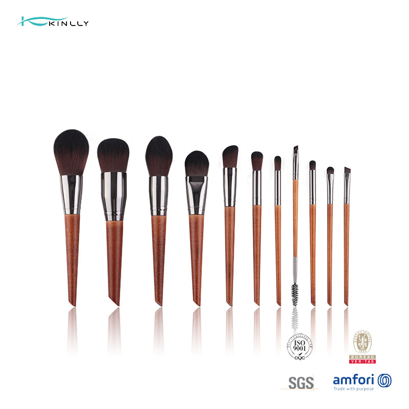 ISO9001 Synthetic Hair Makeup Brush Aluminium Ferrulee Wooden Handle